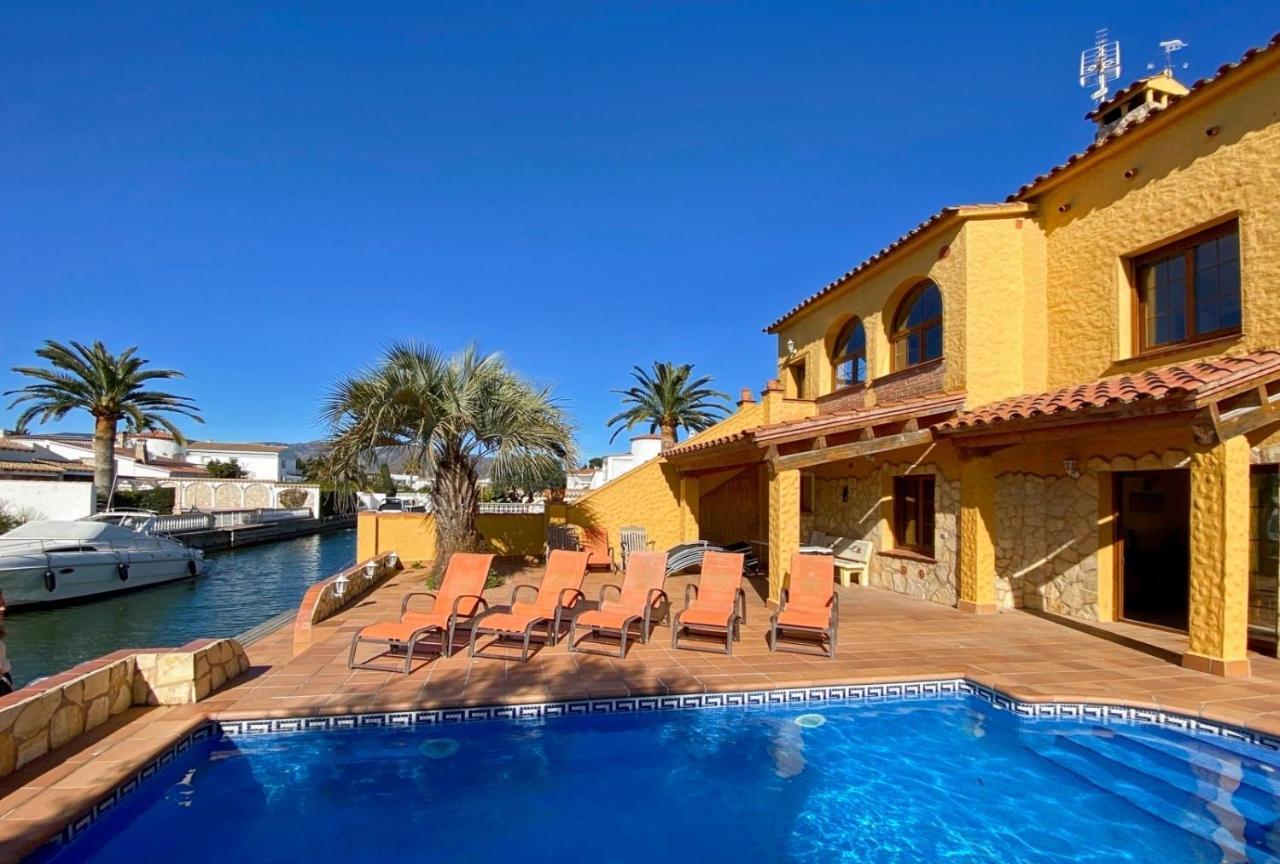 Ampuriahome Villa Hosting 15, Pool & Mooring Эмпуриабрава Экстерьер фото